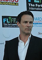 2013-10-21 09-33-00
